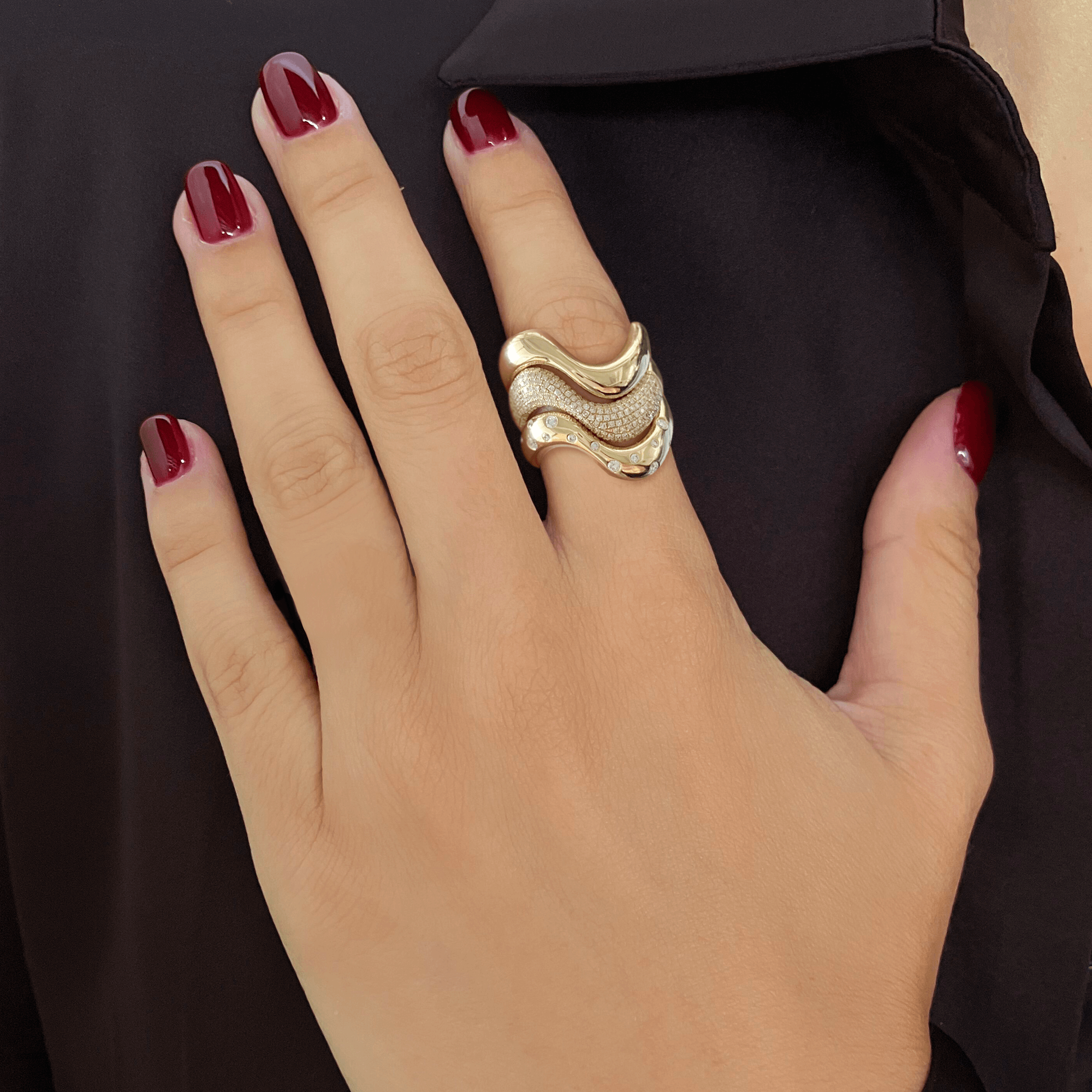 Lab Grown Diamond Infinity Wave Ring in 14K Gold – Pavé Diamond Statement Ring