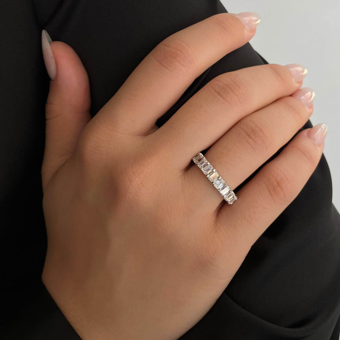 Lab Grown Diamond Emerald Cut Eternity Band Ring – 14K Gold & Platinum Styles