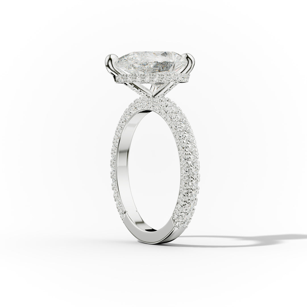 Elegant Lab-Grown Diamond Engagement Ring – Oval Cut Halo Ring