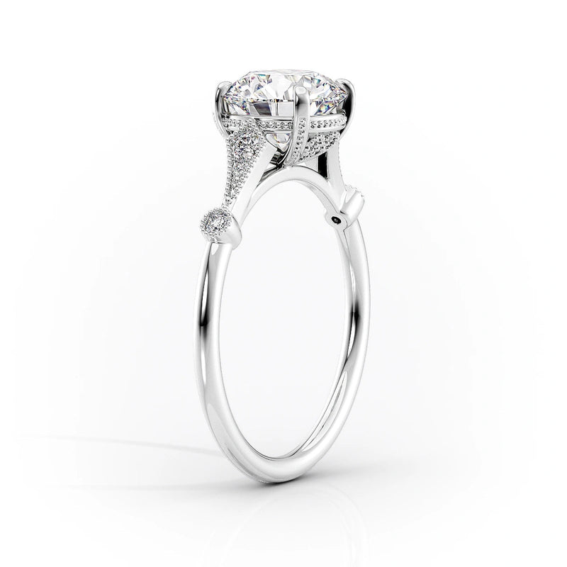 Oval Cut Diamond Engagement Ring with Pavé Side Stones – Elegant White Gold Ring