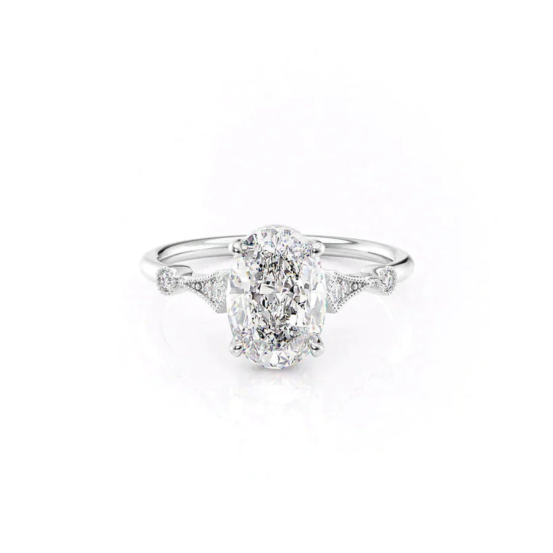 Oval Cut Diamond Engagement Ring with Pavé Side Stones – Elegant White Gold Ring