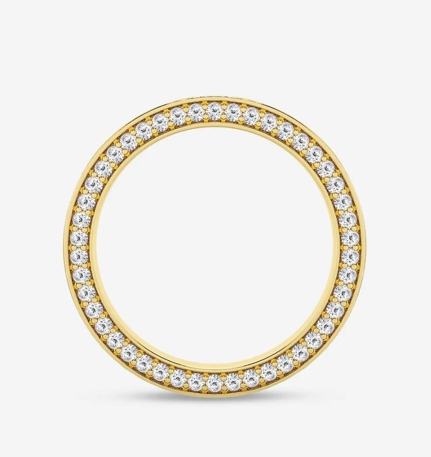 Elegant Gold Diamond Eternity Ring – Round Cut Diamond Band for Women